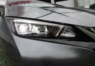 2018 Nissan LEAF 40kWh ZE1 S