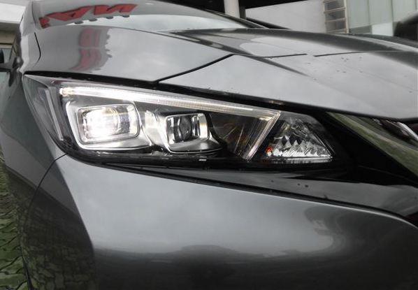 2018 Nissan LEAF 40kWh ZE1 S