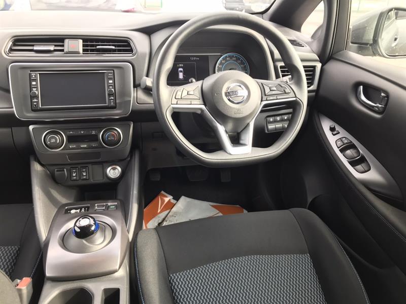 2018 Nissan LEAF 40kWh ZE1 S