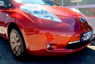 2015 Nissan LEAF 24kWh Gen 2 X