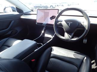 2019 Tesla Model 3 Performance