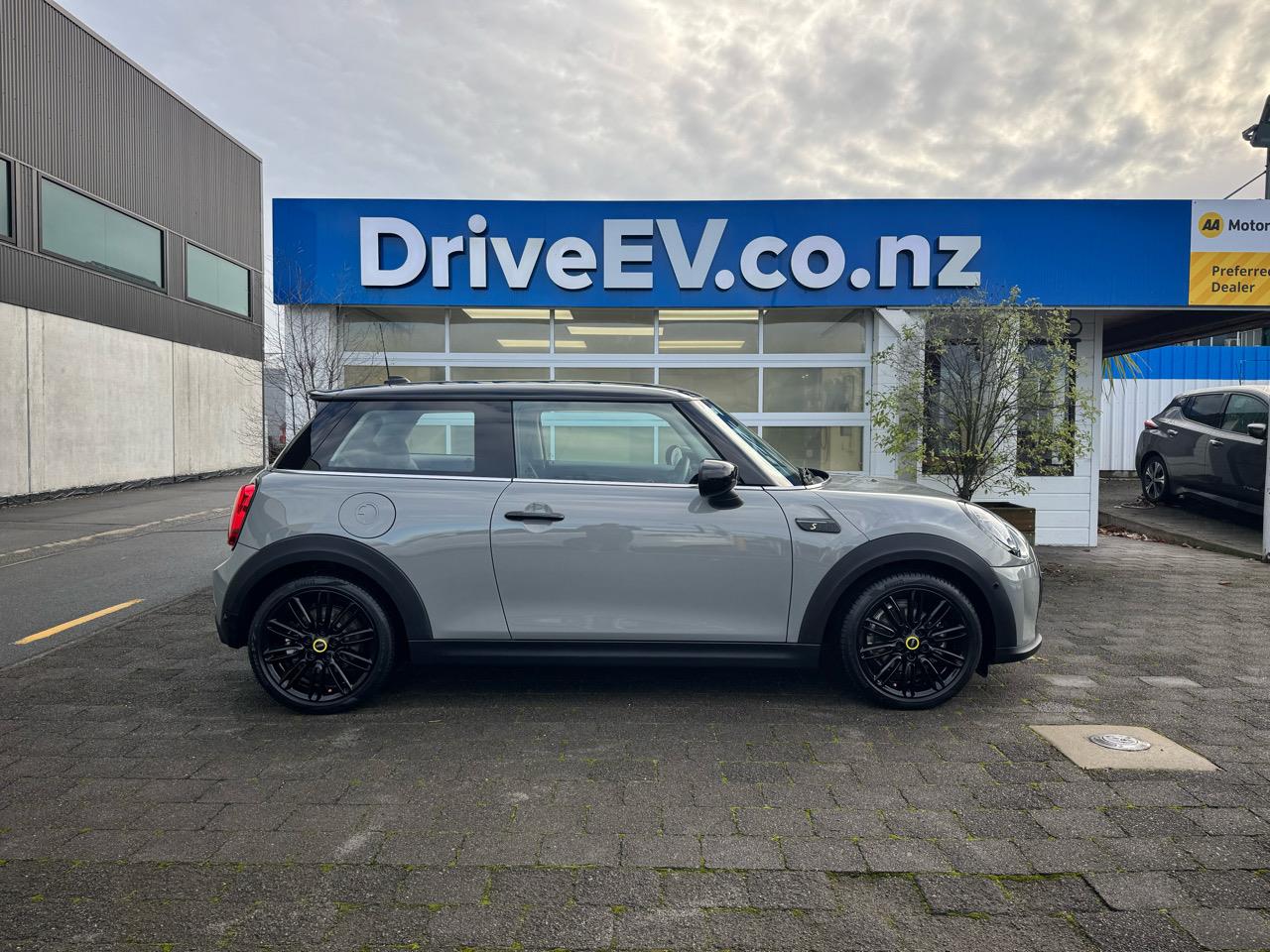 2022 Mini Hatch COOPER SE 29KWH/EV