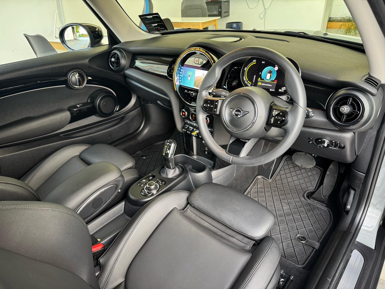 2022 Mini Hatch COOPER SE 29KWH/EV