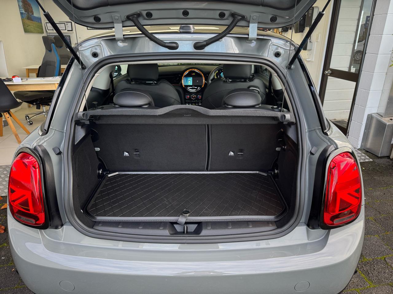 2022 Mini Hatch COOPER SE 29KWH/EV