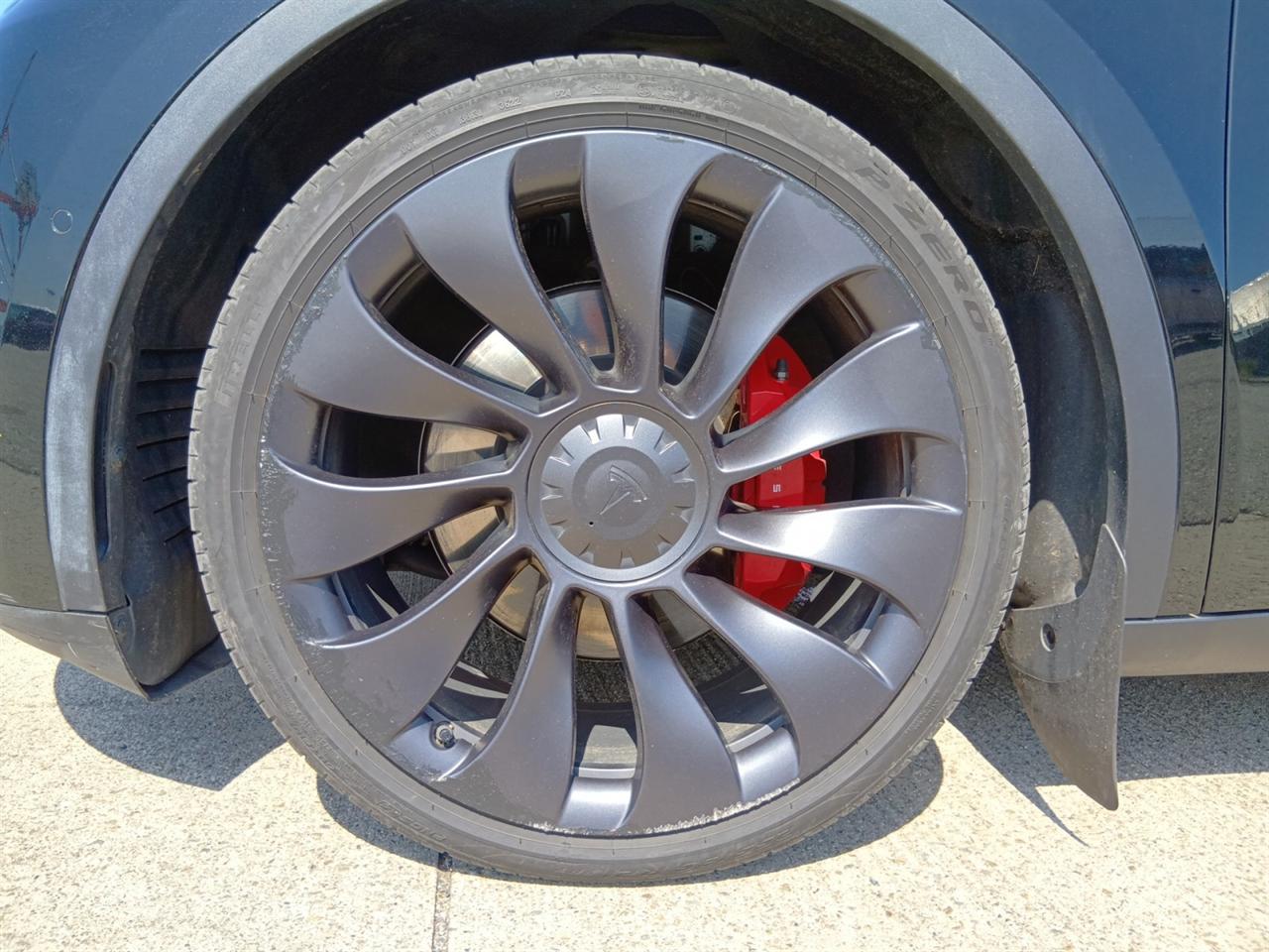 2023 Tesla Model Y AWD Performance
