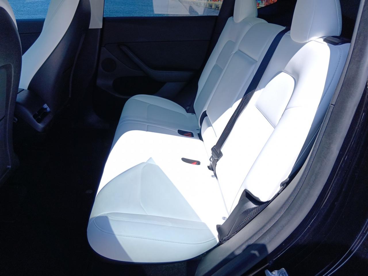 2023 Tesla Model Y AWD Performance