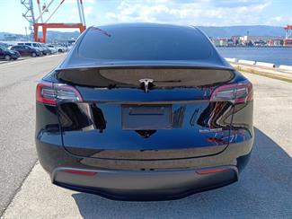 2023 Tesla Model Y AWD Performance