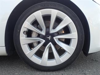 2021 Tesla Model 3 Long Range AWD