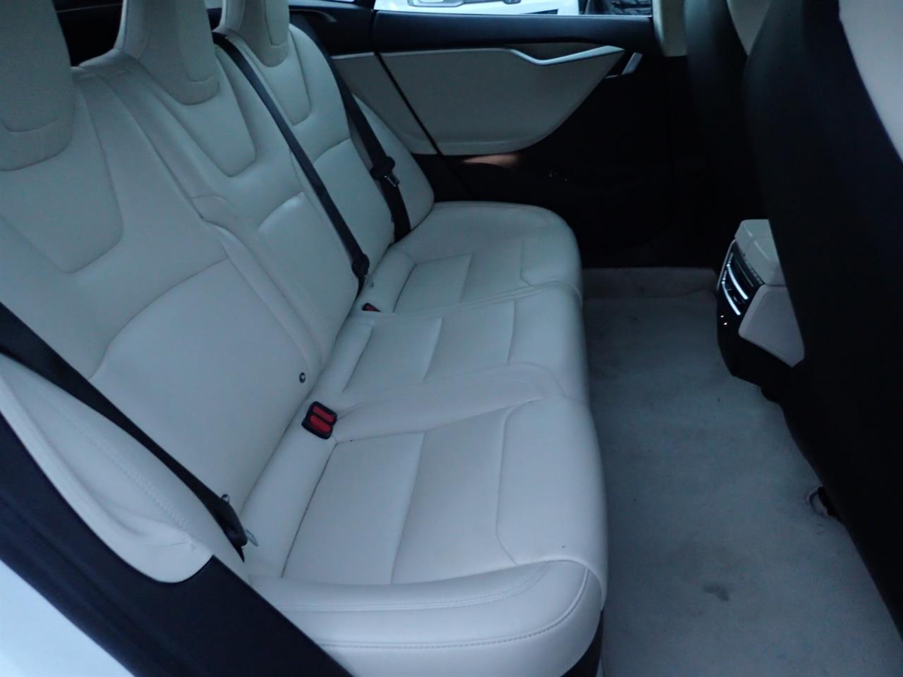 2017 Tesla Model S 75 Facelift