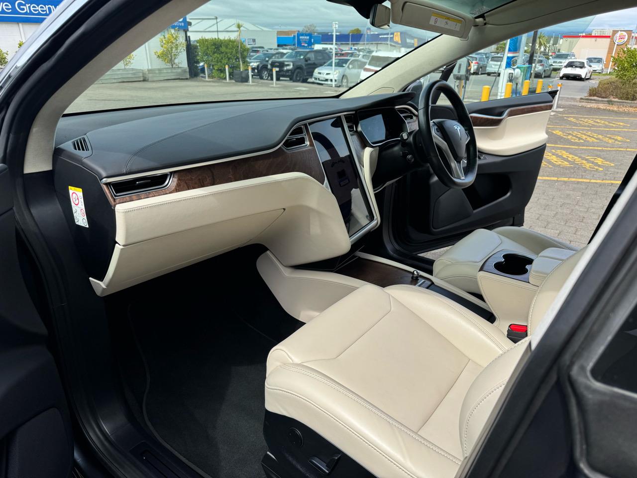 2017 Tesla Model X 100D 6 Seat Long Range