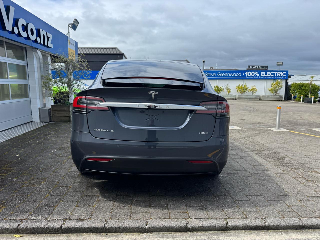 2017 Tesla Model X 100D 6 Seat Long Range