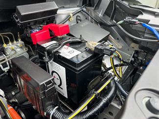 2018 Nissan LEAF VIVNE 50kWh Nismo