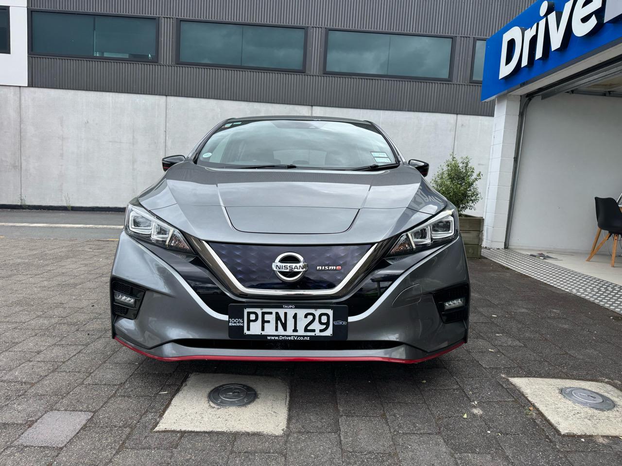 2018 Nissan LEAF VIVNE 50kWh Nismo