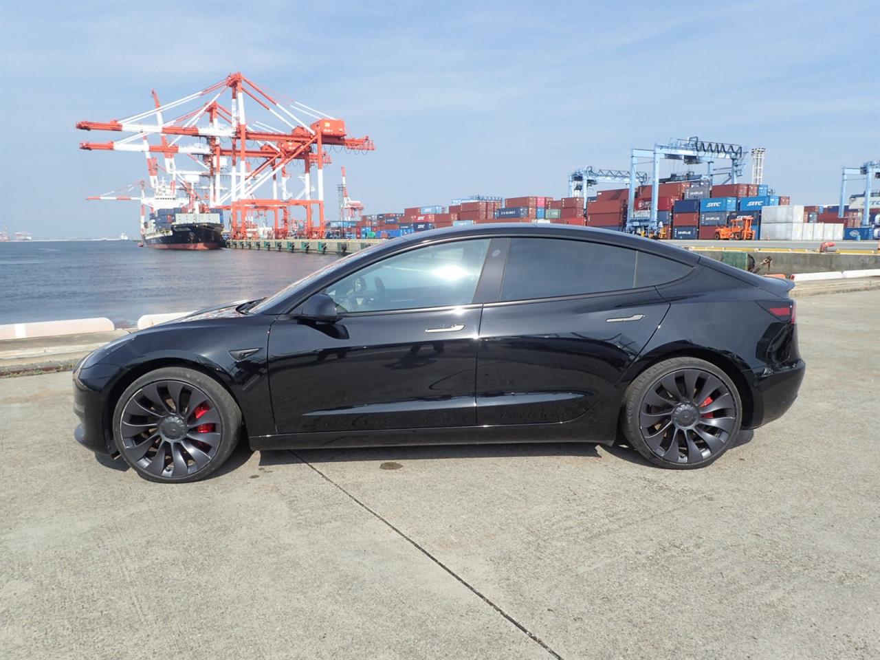2023 Tesla Model 3 Perfornamce - Refresh Ryzen