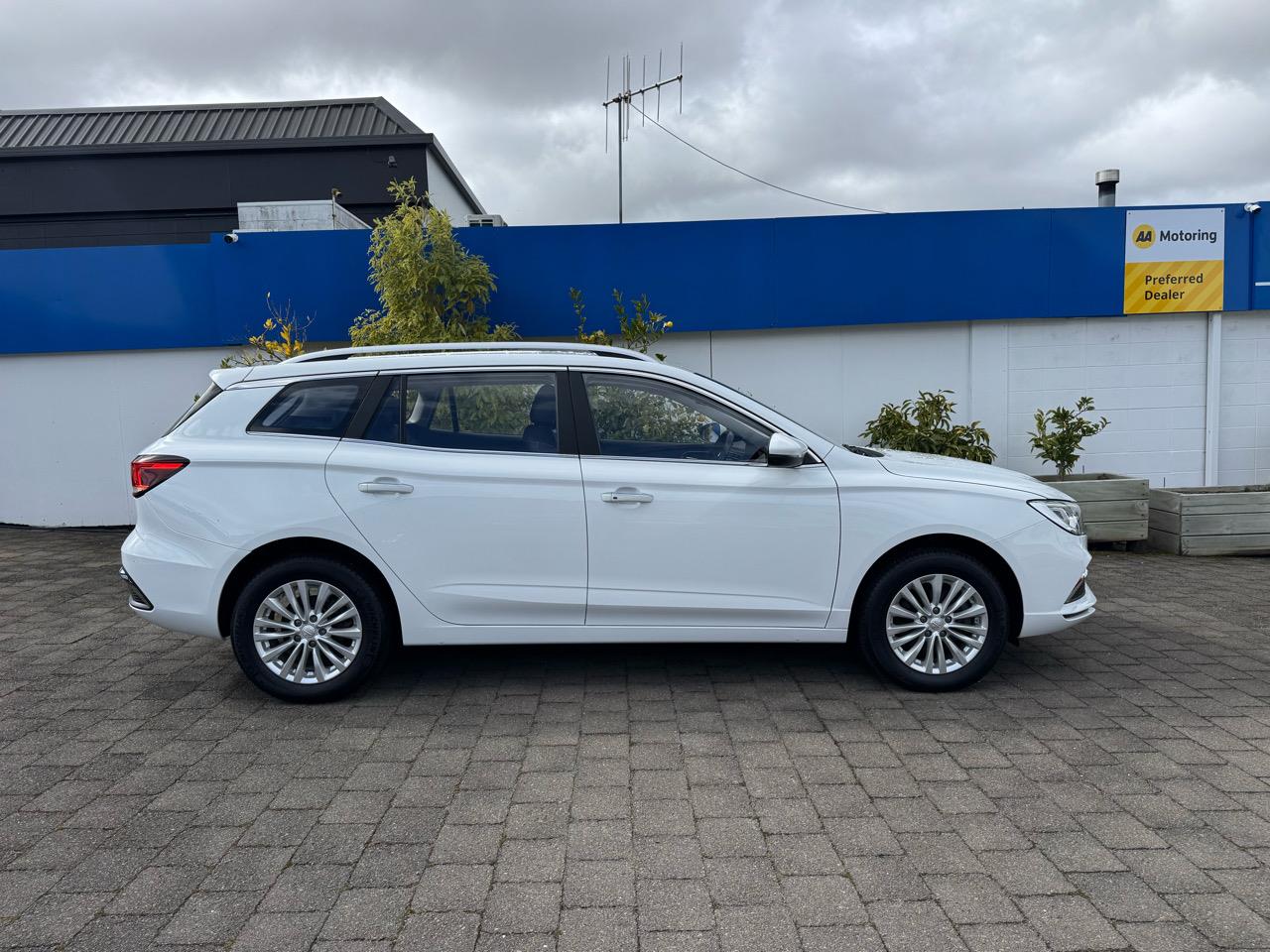 2020 MG 5 52.5kWh Battery Exclusive