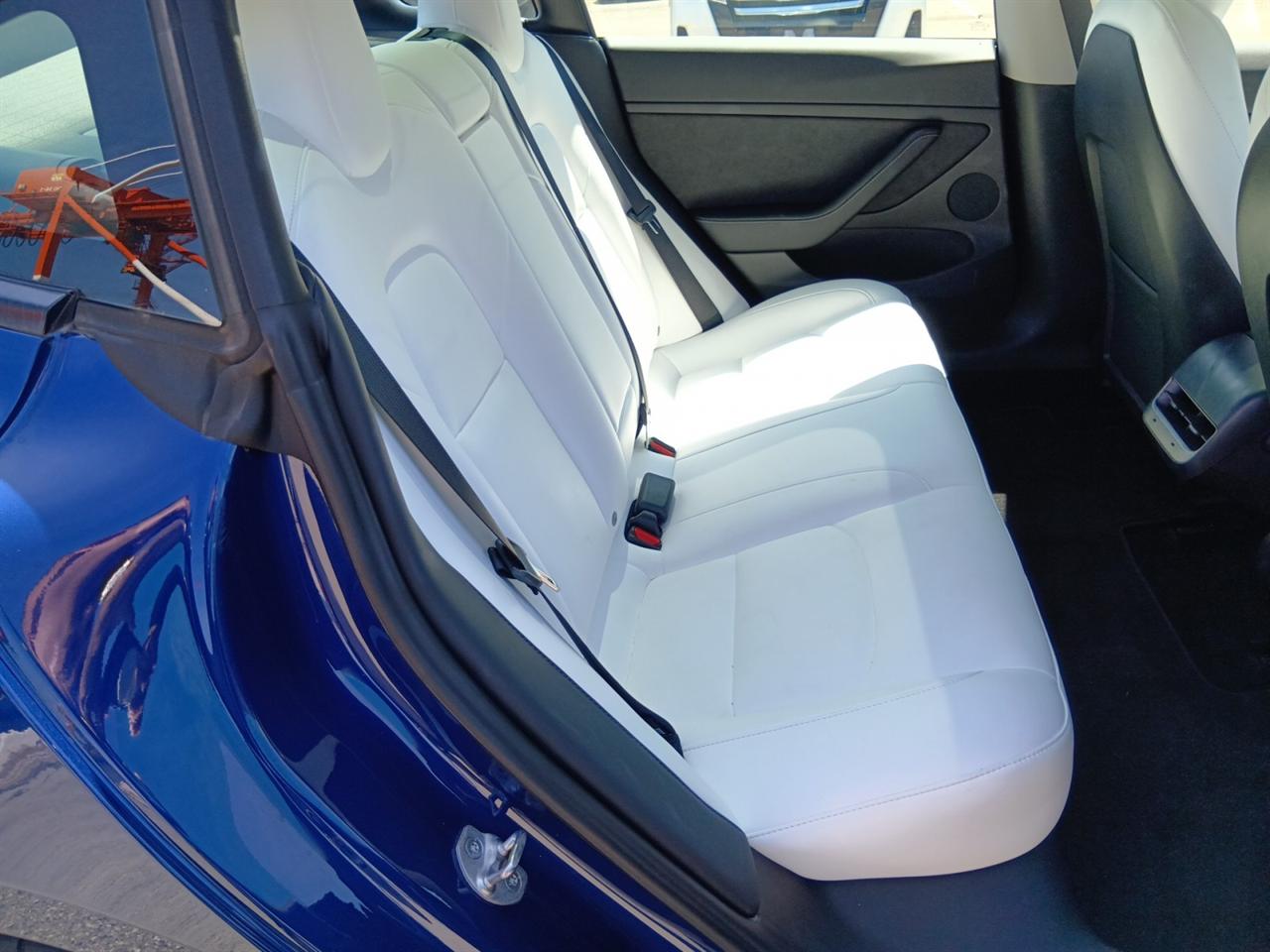 2021 Tesla Model 3 AWD Long Range - Refresh Model
