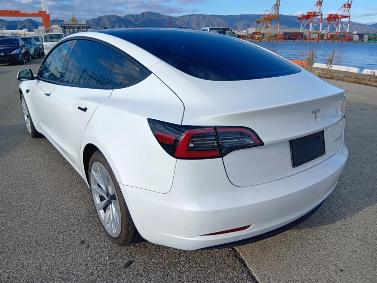 2021 Tesla Model 3 Long Range AWD