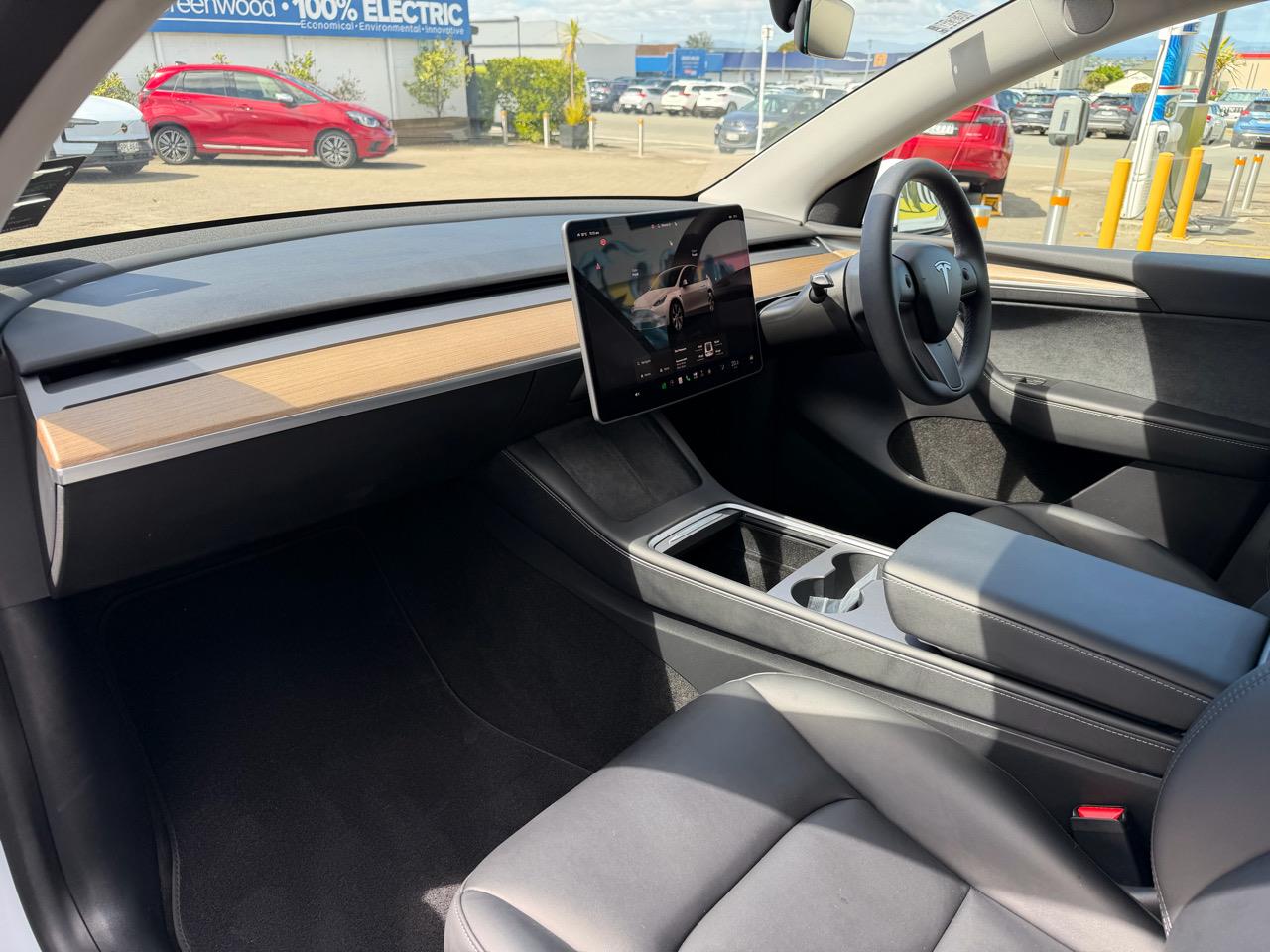 2023 Tesla Model Y RWD 60kWh LFP