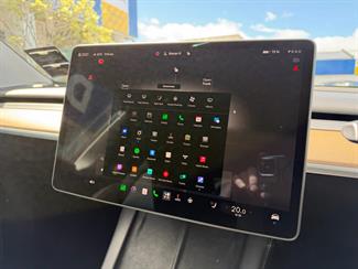 2023 Tesla Model Y RWD 60kWh LFP