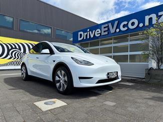 2023 Tesla Model Y RWD 60kWh LFP