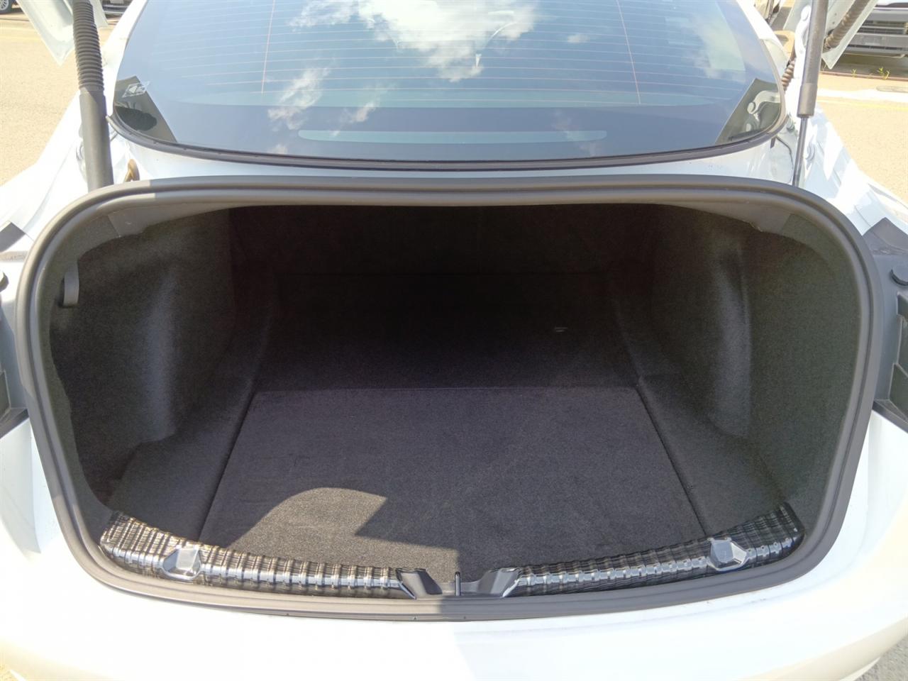 2021 Tesla Model 3 60kWh RWD LFP - Refresh
