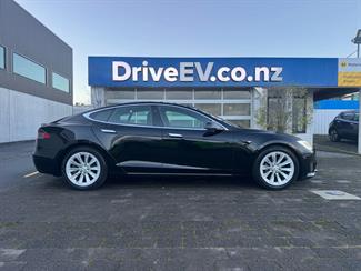 2017 Tesla Model S 75 Facelift