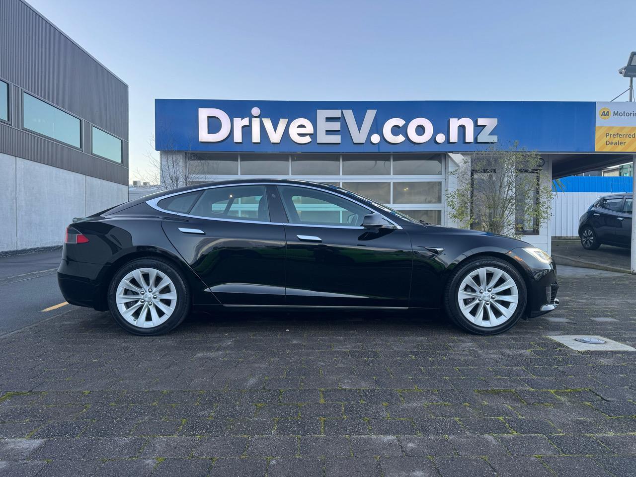 2017 Tesla Model S 75 Facelift