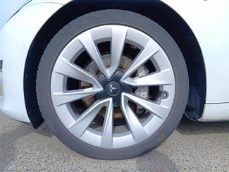 2021 Tesla Model 3 AWD Long Range - Refresh Model