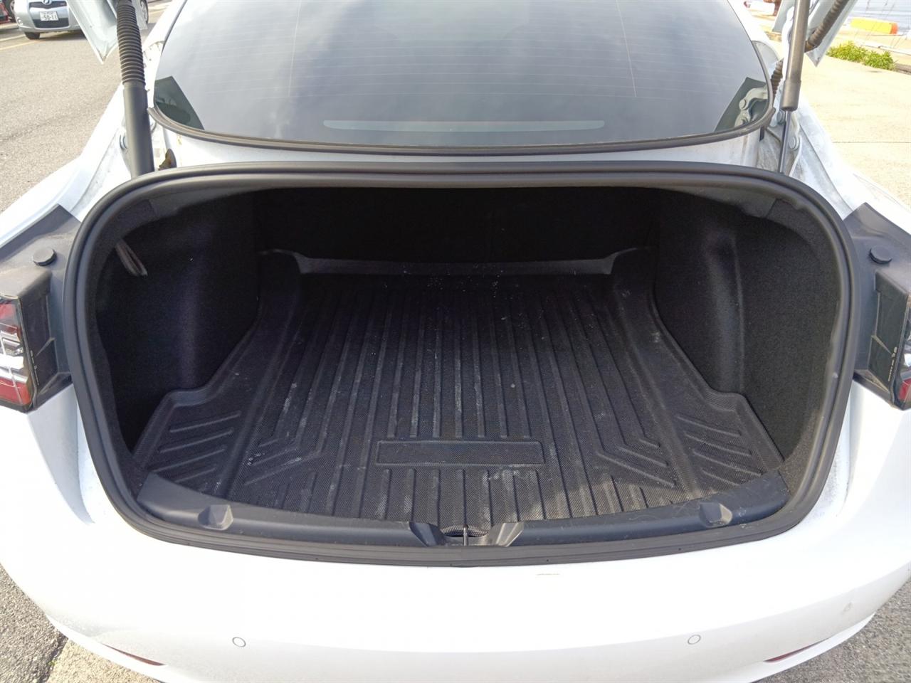 2021 Tesla Model 3 AWD Long Range - Refresh Model