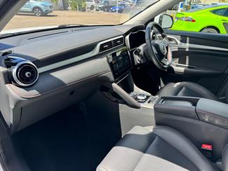 2022 MG ZS EV Essence Facelift 51kWh