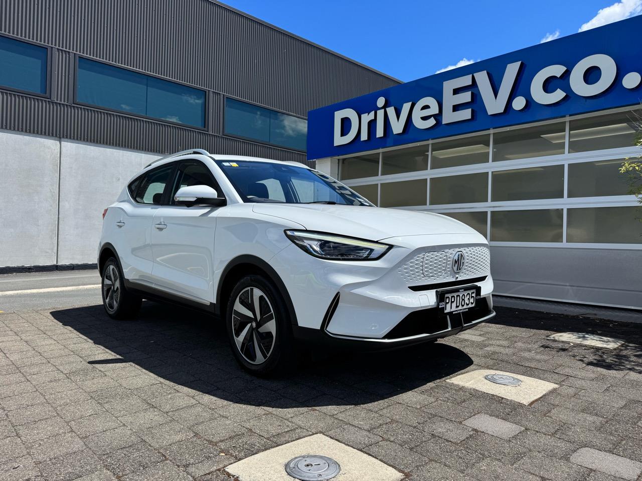 2022 MG ZS EV Essence Facelift 51kWh