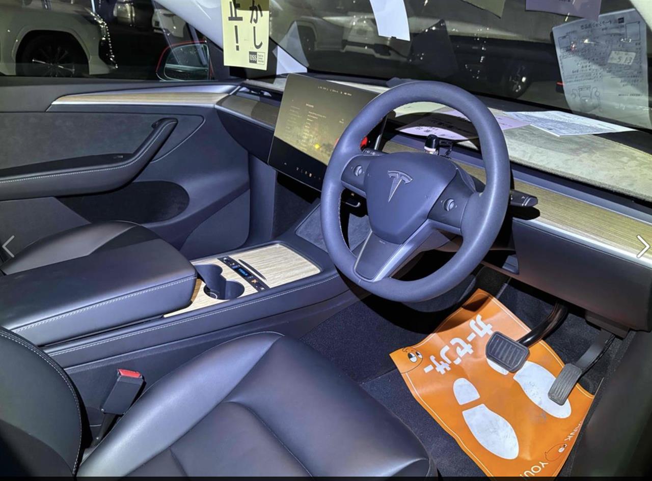 2023 Tesla Model Y REAR WHEEL DRIVE 60K