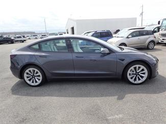 2021 Tesla Model 3 AWD Long Range - Refresh Model