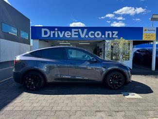 2023 Tesla Model Y RWD 60kWh LFP