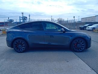 2023 Tesla Model Y Performance