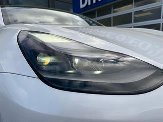 2021 Tesla Model 3 SR + Refresh LFP