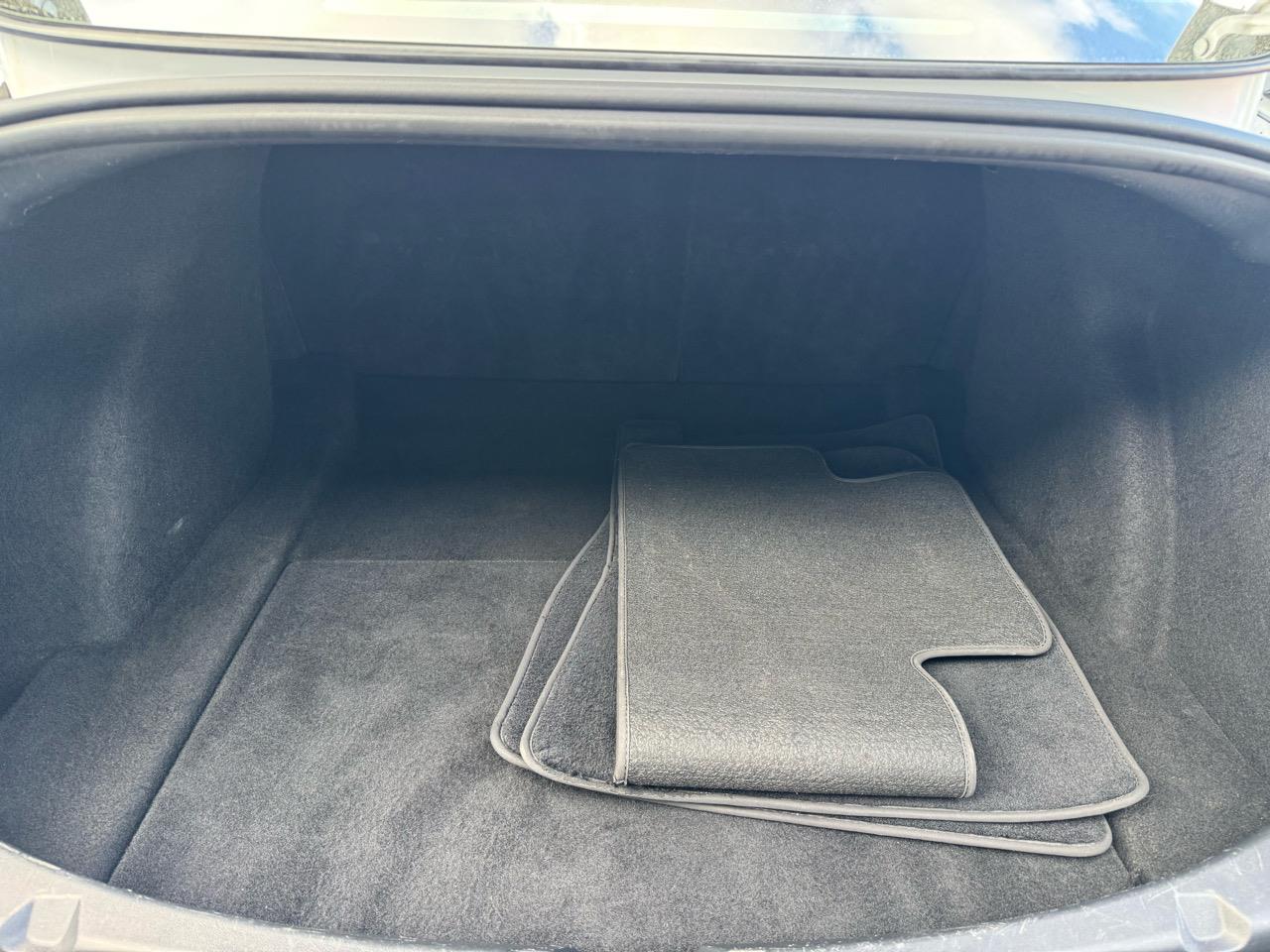 2021 Tesla Model 3 SR + Refresh LFP