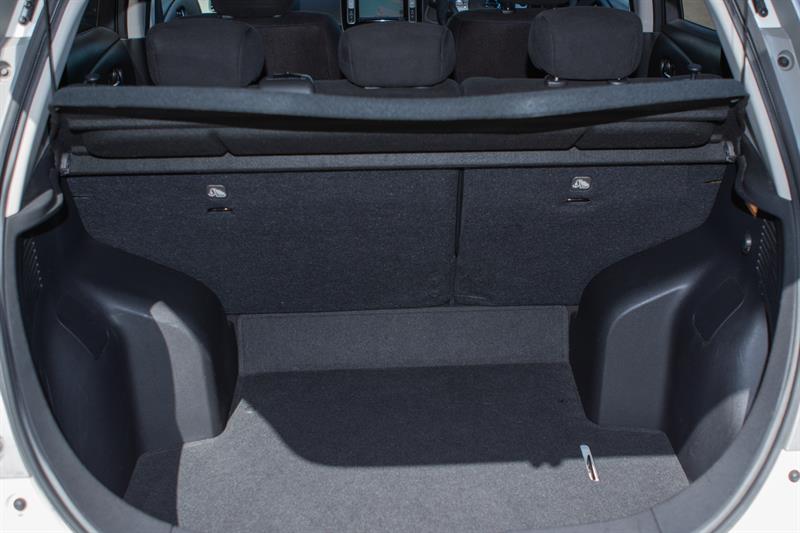 2013 Nissan LEAF 24kWh Gen 2 G