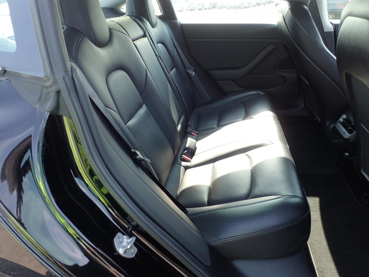 2019 Tesla Model 3 Performance
