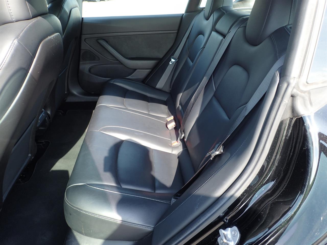 2019 Tesla Model 3 Performance