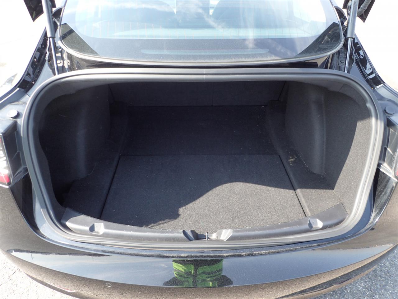 2019 Tesla Model 3 Performance