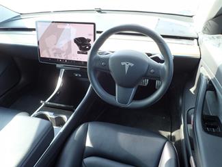 2019 Tesla Model 3 Performance