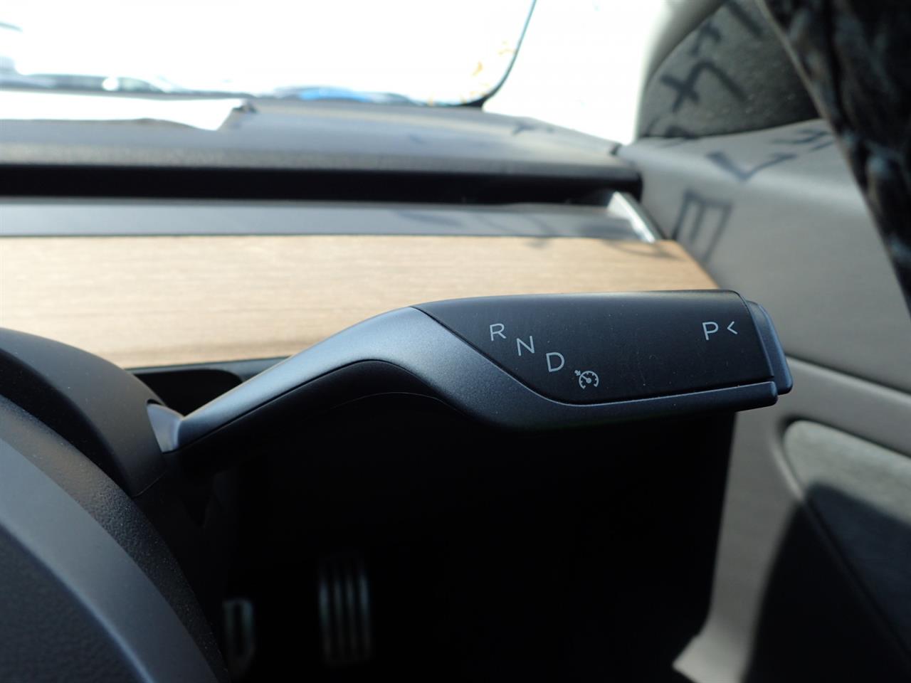 2019 Tesla Model 3 Performance