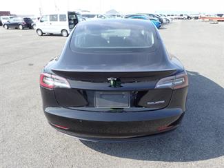 2019 Tesla Model 3 Performance