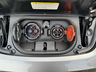 2018 Nissan LEAF 40kWh Launch Edition 2.0