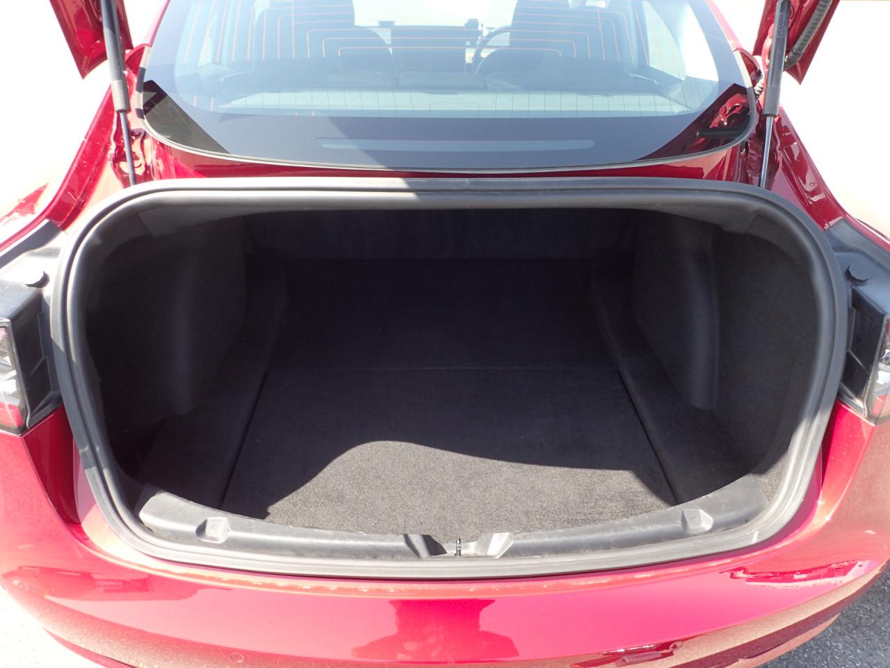 2020 Tesla Model 3 Performance