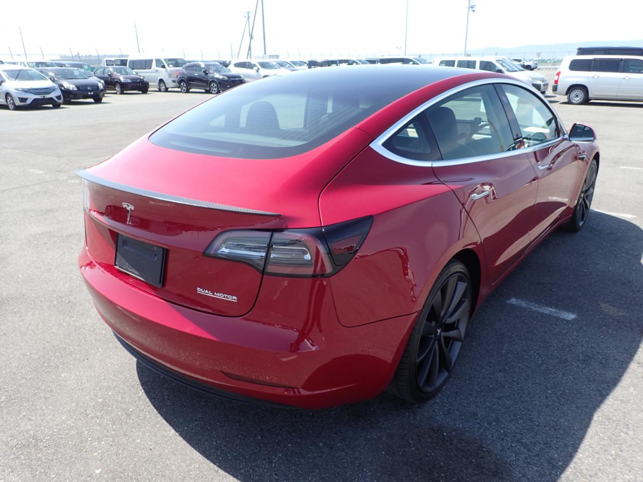 2020 Tesla Model 3 Performance
