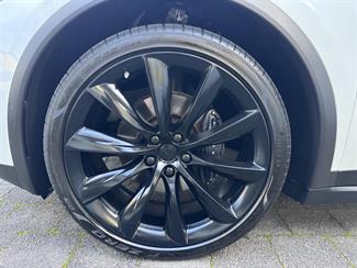 2017 Tesla Model X 90D 6 Seat