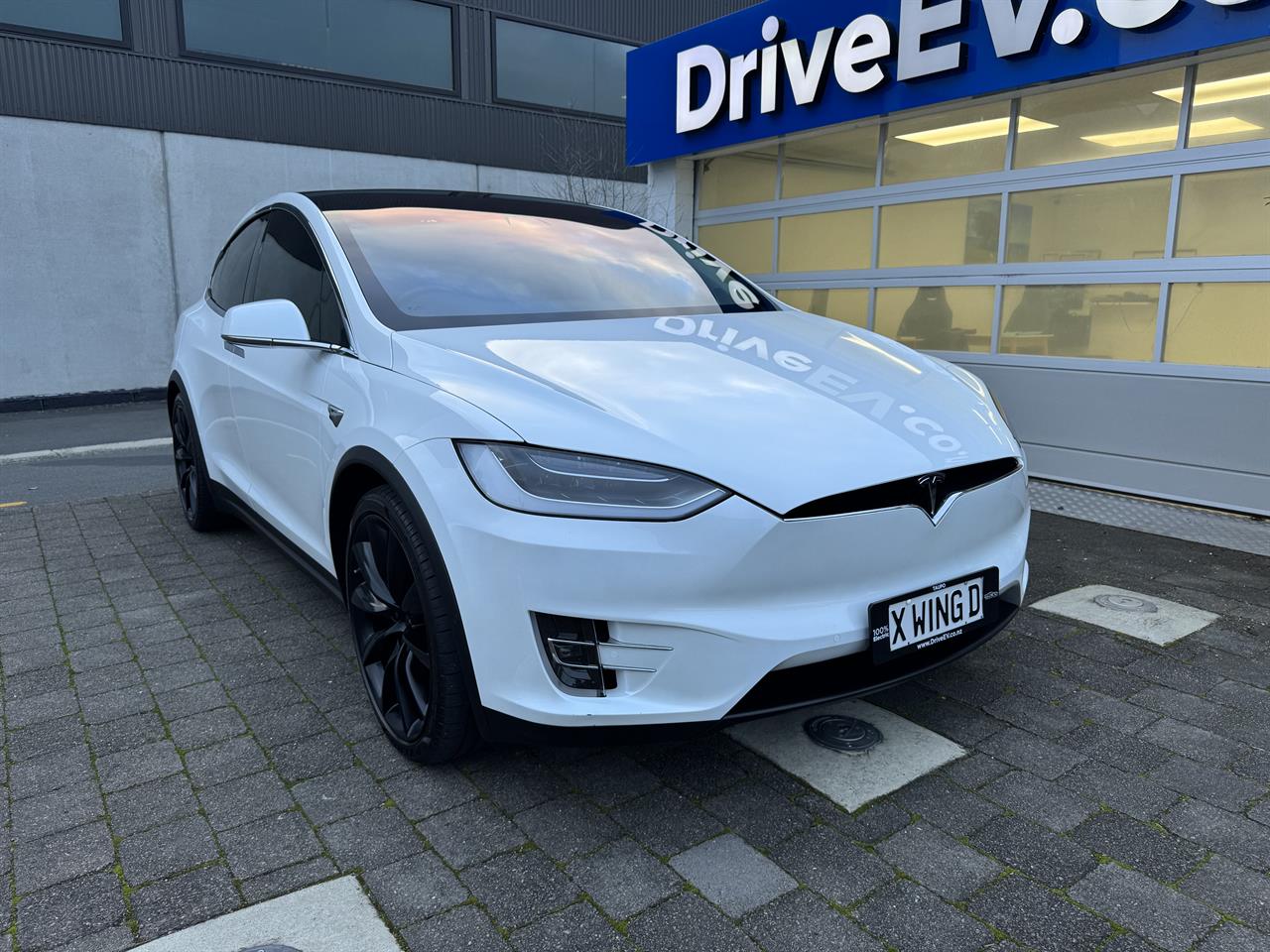 2017 Tesla Model X 90D 6 Seat
