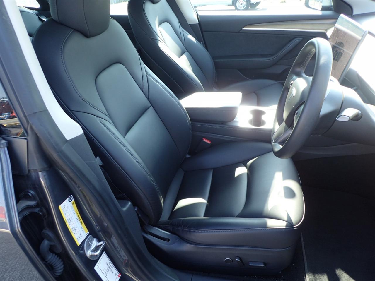 2022 Tesla Model 3 AWD Long Range - Refresh Model AMD Ryzen